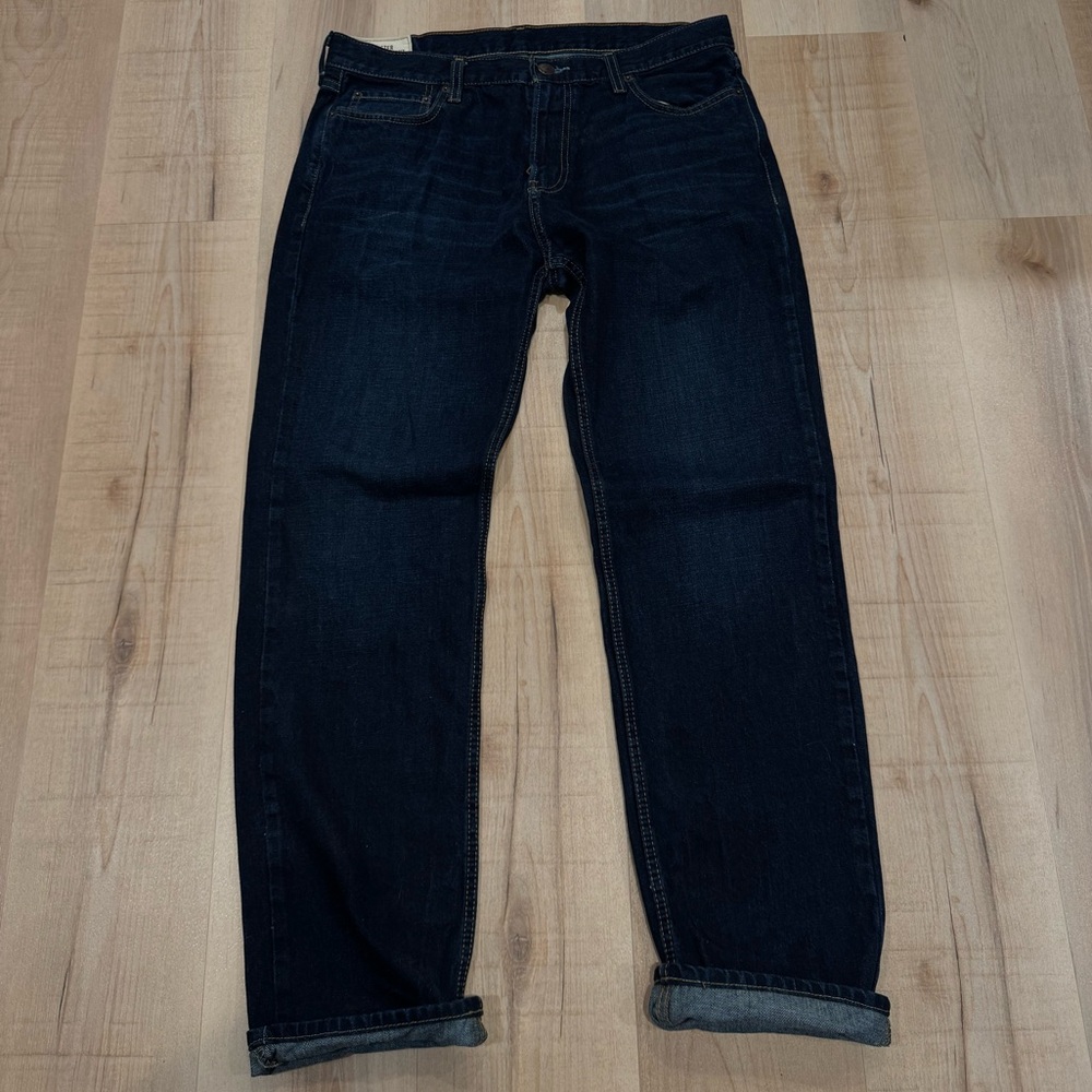 Hollister Men's 34x32 Classic Straight Dark Wash Blue Denim Jeans
